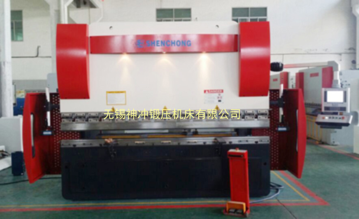 ESA540系統(tǒng)數(shù)控折彎?rùn)C(jī).jpg ESA540系統(tǒng)數(shù)控折彎?rùn)C(jī).jpg