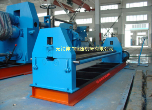 SW11-3x2500機(jī)械對稱式三輥卷板機(jī).jpg SW11-3x2500機(jī)械對稱式三輥卷板機(jī).jpg