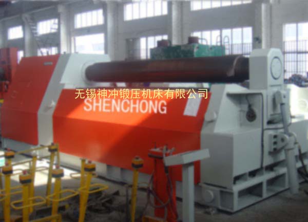 SW12-16X3200四輥卷板機(jī).jpg SW12-16mmX3200mm四輥卷板機(jī).jpg